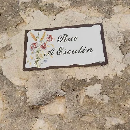 Chez Mi-chèle La Garde-Adhémar