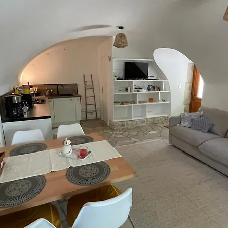 Chez Mi-chele Holiday home